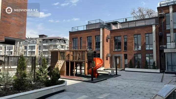 130.4 м², 3-комнатная квартира, этаж 2 из 3, 130 м², изображение - 1