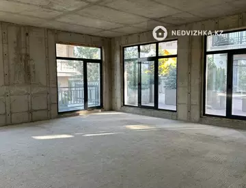 3-комнатная квартира, этаж 1 из 3