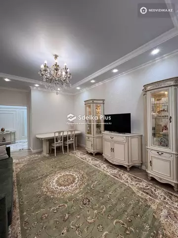4-комнатная квартира, этаж 1 из 9, 120 м²