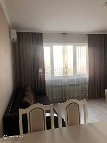 2-комнатная квартира, этаж 11 из 17, 54 м²