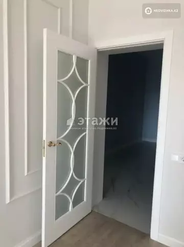 2-комнатная квартира, этаж 4 из 20, 73 м²