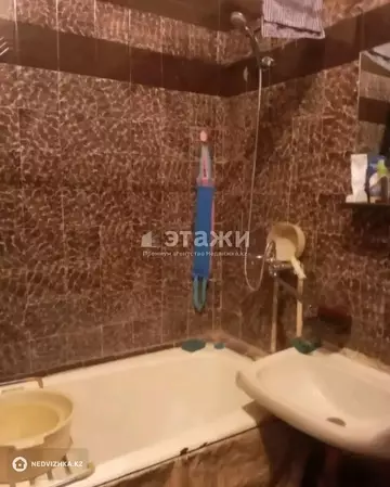 2-комнатная квартира, этаж 2 из 9, 63 м²