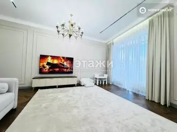 4-комнатная квартира, этаж 3 из 9, 150 м²