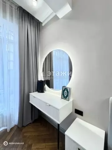4-комнатная квартира, этаж 3 из 9, 150 м²