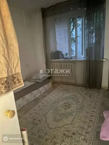 1-комнатная квартира, этаж 2 из 5, 30 м²