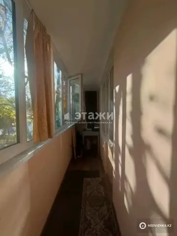 1-комнатная квартира, этаж 2 из 12, 37 м²