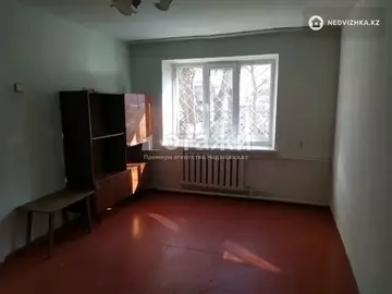 1-комнатная квартира, этаж 1 из 4, 30 м²