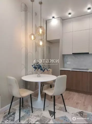 2-комнатная квартира, этаж 2 из 12, 40 м²