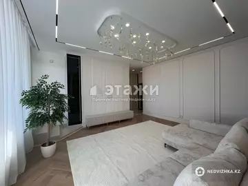 4-комнатная квартира, этаж 14 из 15, 180 м²