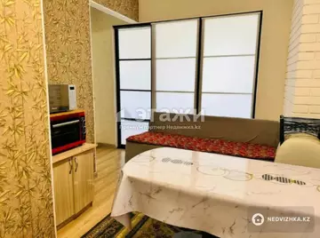 2-комнатная квартира, этаж 12 из 12, 50 м²