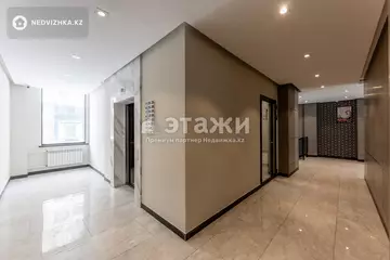 4-комнатная квартира, этаж 3 из 12, 105 м²
