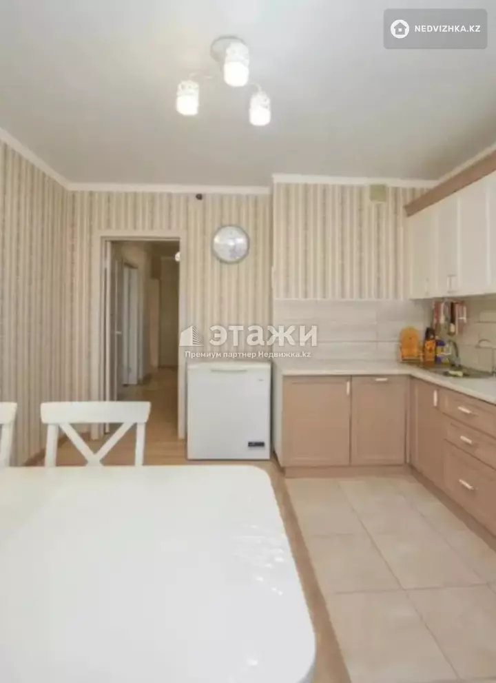78.8 м², 2-комнатная квартира, этаж 9 из 12, 79 м², изображение - 1