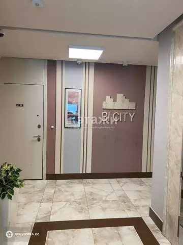 1-комнатная квартира, этаж 8 из 10, 40 м²