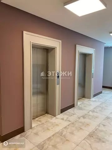 1-комнатная квартира, этаж 8 из 10, 40 м²
