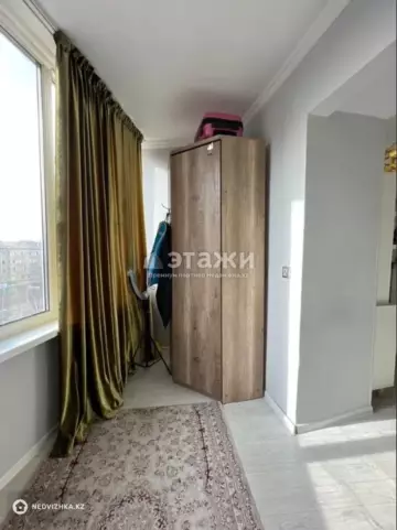 5-комнатная квартира, этаж 6 из 9, 100 м²