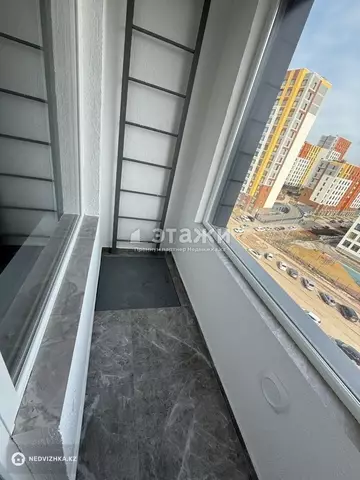 1-комнатная квартира, этаж 9 из 12, 37 м²