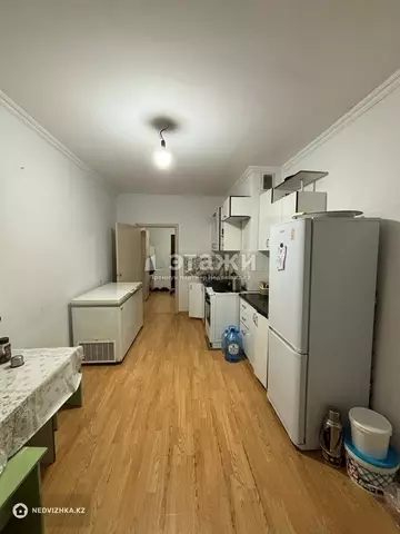 82 м², 2-комнатная квартира, этаж 5 из 9, 82 м², изображение - 2