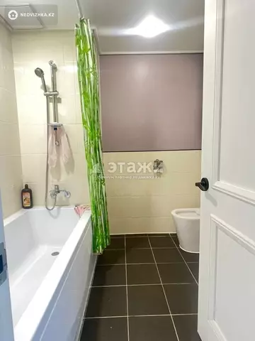 2-комнатная квартира, этаж 4 из 21, 50 м²
