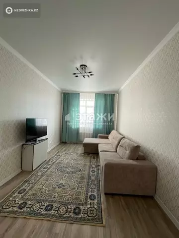 1-комнатная квартира, этаж 11 из 11, 50 м²
