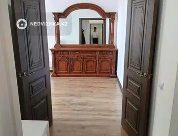 2-комнатная квартира, этаж 11 из 12, 67 м²