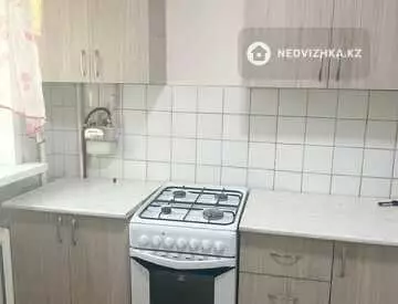 1-комнатная квартира, этаж 2 из 6, 34 м²
