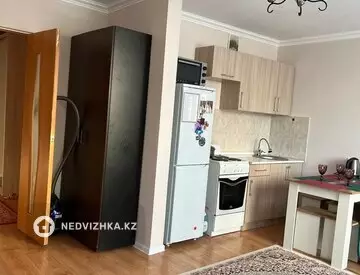1-комнатная квартира, этаж 1 из 12, 34 м²