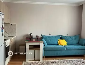 1-комнатная квартира, этаж 1 из 12, 34 м²