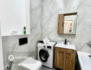 45 м², 1-комнатная квартира, этаж 7 из 12, 45 м², посуточно, изображение - 4