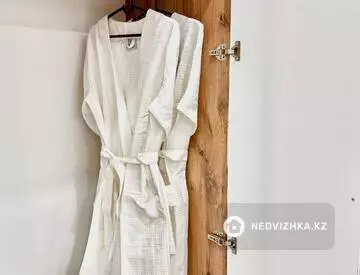 48 м², 2-комнатная квартира, этаж 11 из 12, 48 м², посуточно, изображение - 11