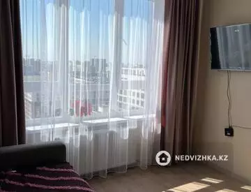 1-комнатная квартира, этаж 18 из 22, 38 м²