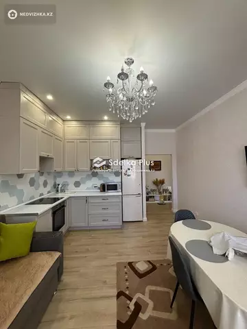 2-комнатная квартира, этаж 1 из 9, 50 м²