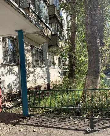 2-комнатная квартира, этаж 4 из 5, 46 м²