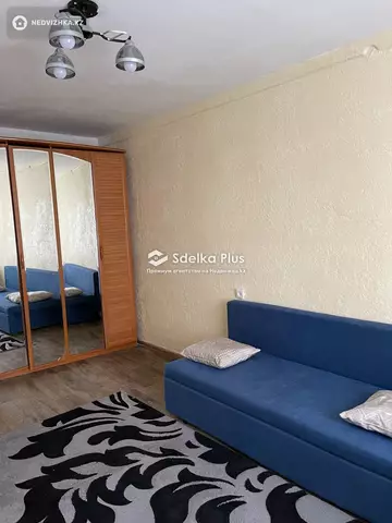 2-комнатная квартира, этаж 4 из 5, 46 м²