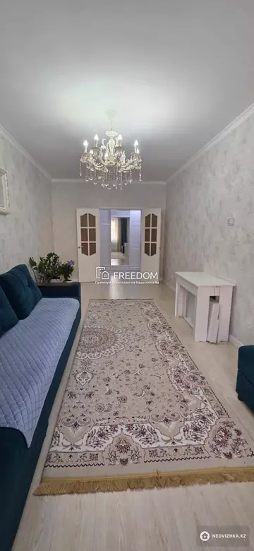 2-комнатная квартира, этаж 2 из 10, 63 м²