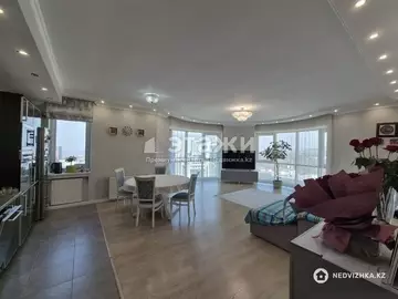 3-комнатная квартира, этаж 11 из 18, 107 м²