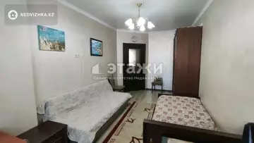 3-комнатная квартира, этаж 2 из 10, 80 м²