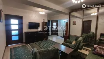 3-комнатная квартира, этаж 2 из 10, 80 м²