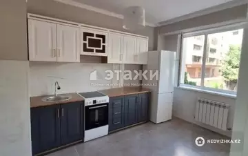 1-комнатная квартира, этаж 2 из 9, 36 м²