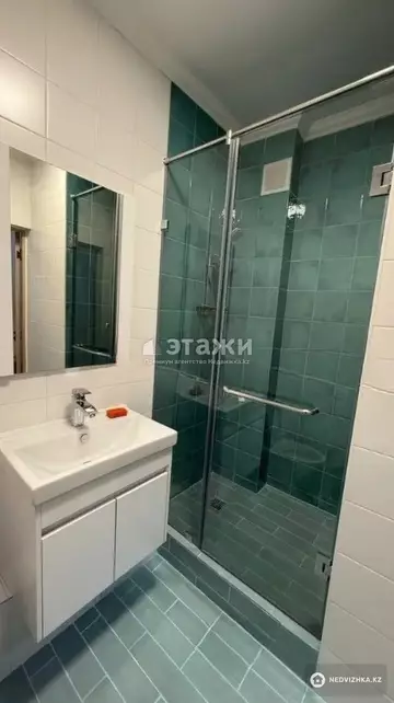 1-комнатная квартира, этаж 3 из 5, 33 м²