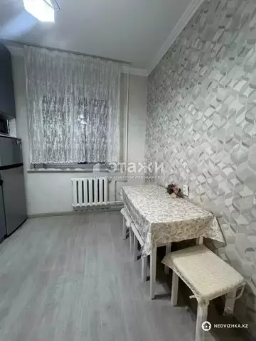 1-комнатная квартира, этаж 5 из 8, 40 м²