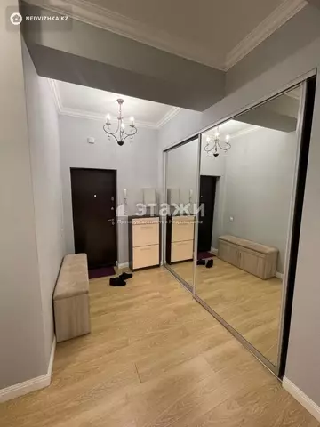 2-комнатная квартира, этаж 3 из 9, 65 м²