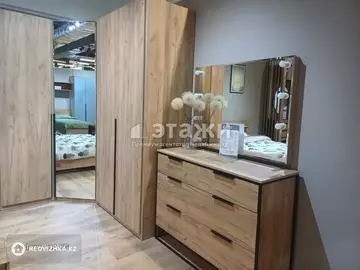 2-комнатная квартира, этаж 3 из 12, 70 м², на длительный срок