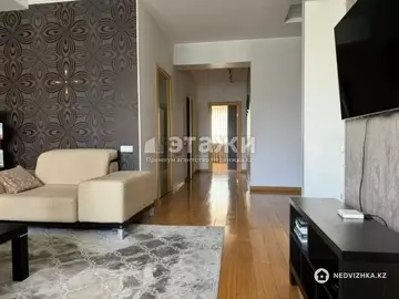 2-комнатная квартира, этаж 5 из 9, 71 м², на длительный срок