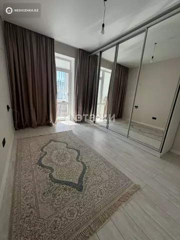 2-комнатная квартира, этаж 8 из 9, 48 м²