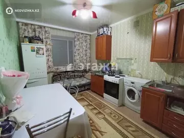 1-комнатная квартира, этаж 1 из 9, 34 м²