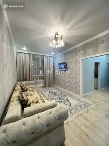3-комнатная квартира, этаж 6 из 9, 80 м²