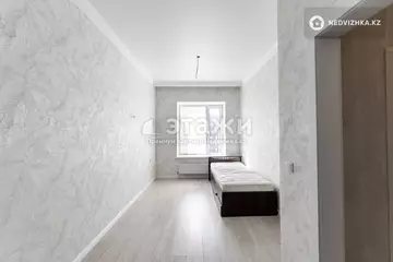 1-комнатная квартира, этаж 7 из 10, 36 м²