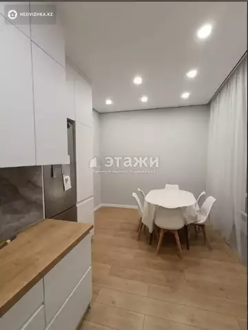 4-комнатная квартира, этаж 6 из 10, 125 м²