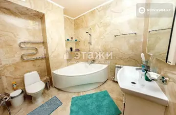 3-комнатная квартира, этаж 38 из 43, 141 м²
