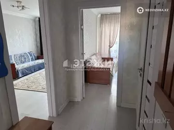 1-комнатная квартира, этаж 3 из 12, 42 м²
